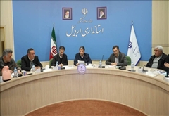 بررسی روند اجرای طرح‌های تولید انرژی تجدیدپذیر با حضور استاندار اردبیل